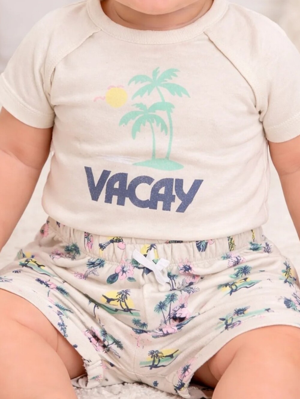Grayson Mini Girls/boys outfit 2 Pc NWT 0-3 Months